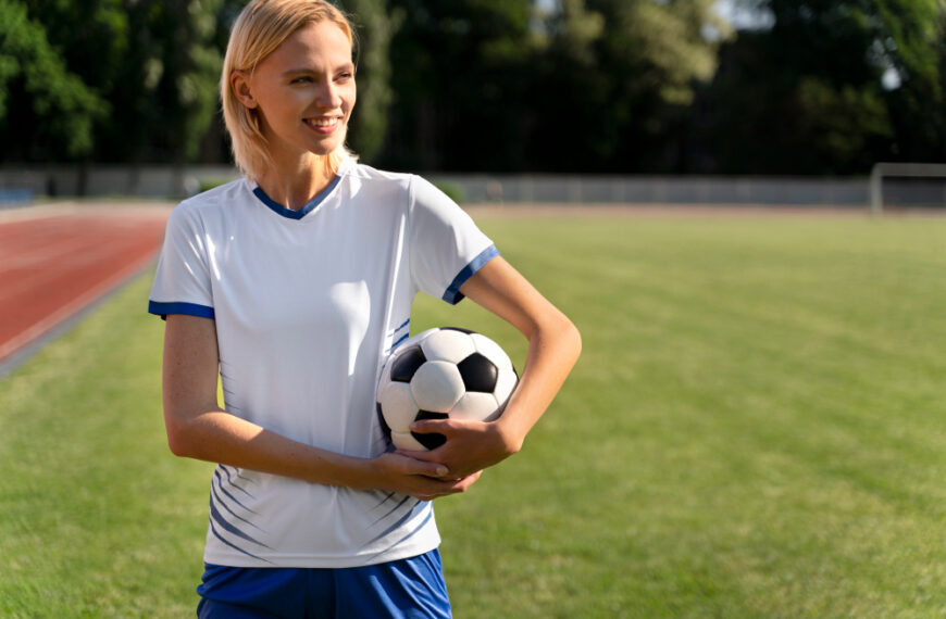Dlaczego kobieca piłka jest mniej popularna od męskiej?