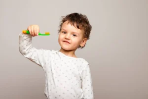 Czy szczoteczka soniczna może pomóc w zapobieganiu próchnicy u dzieci?